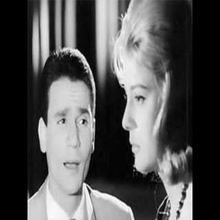 اغنية قوللى حاجه عبد الحليم حافظ بالكلمات كلمات اغنية قوللى حاجه عبد الحليم حافظ مكتوبة كاملة