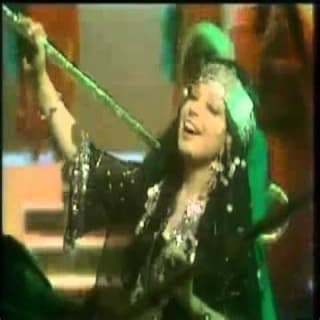 اغنية سلم علي نجاة الصغيرة بالكلمات كلمات اغنية سلم علي نجاة الصغيرة مكتوبة كاملة