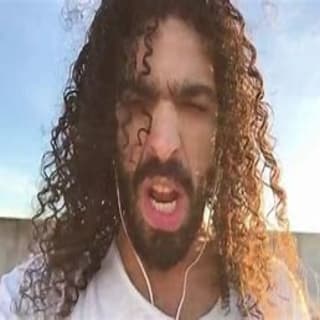 اغنية الكاميرا بتهزك رامي عصام بالكلمات كلمات اغنية الكاميرا بتهزك رامي عصام مكتوبة كاملة