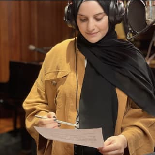 اغنية غمض عيونك غالية بالكلمات كلمات اغنية غمض عيونك غالية مكتوبة كاملة